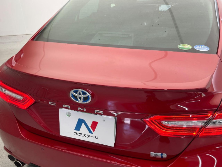 2019 Toyota Camry DAA-AXVH70 (UW-6a2e1a7659a4d)[24]