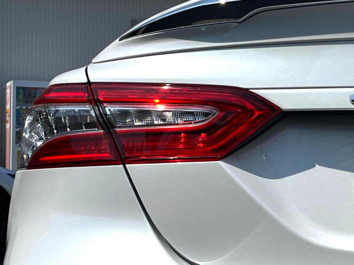 2019 Toyota Camry DAA-AXVH70 (UW-6a2e1a766f882)[24]