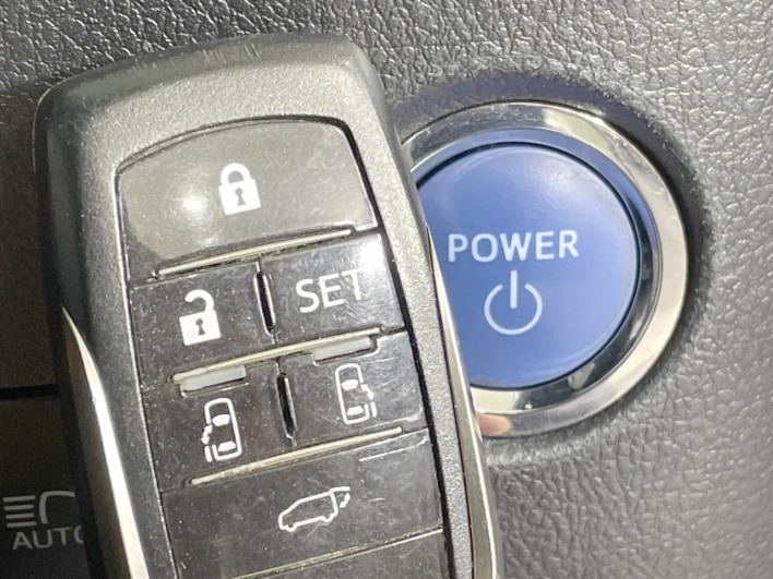 2015 Toyota Alphard Hybrid DAA-AYH30W (UW-6a2e1a7832b08)[22]