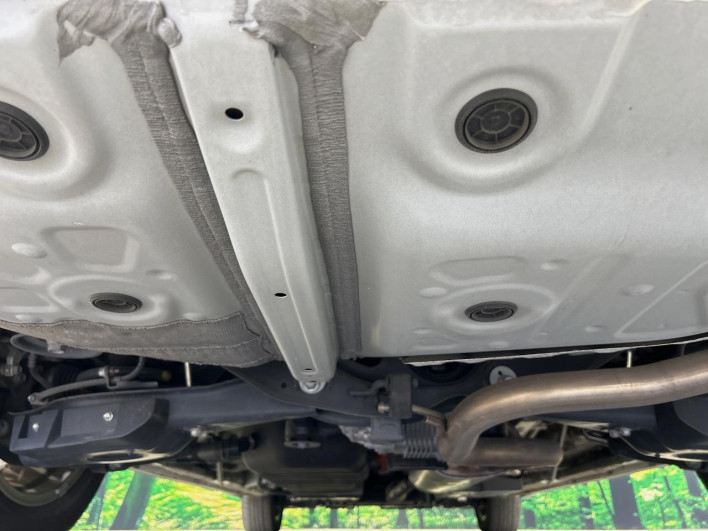2021 Toyota Alphard Hybrid 6AA-AYH30W (UW-6a2e1a79141b8)[25]