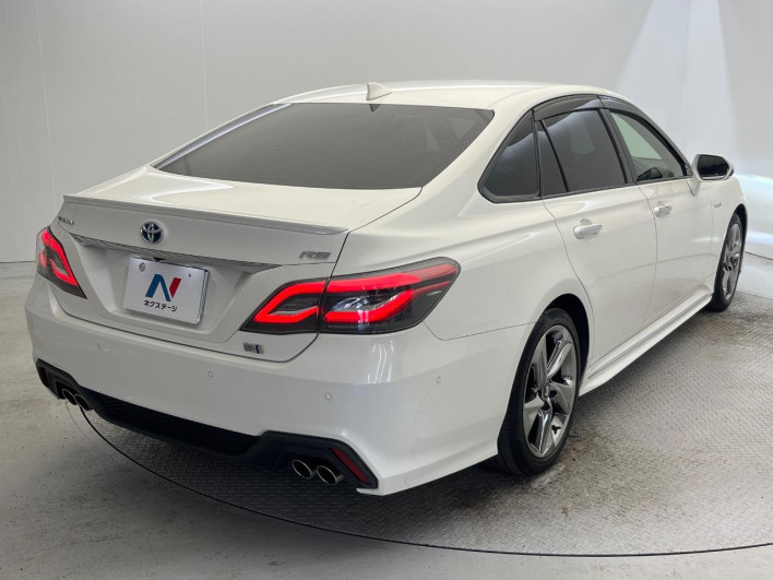 2019 Toyota Crown Hybrid 6AA-AZSH20 (UW-6a2e1a7b618f1)[15]