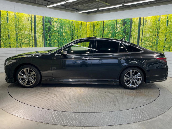 2021 Toyota Crown Hybrid 6AA-AZSH21 (UW-6a2e1a7c9042b)[17]