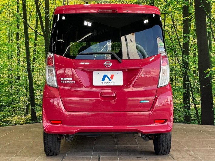 2014 Nissan DAYZ ROOX DBA-B21A (UW-6a2e1a81a86e9)[17]