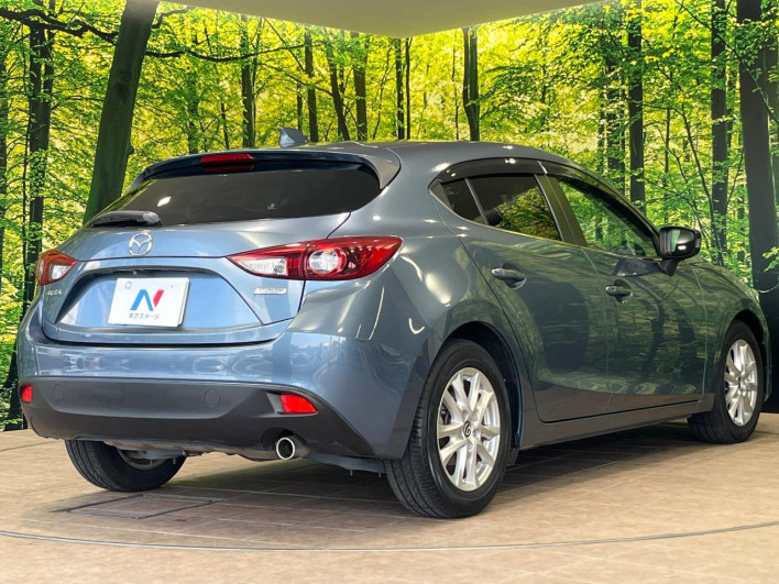 2014 Mazda Axela Sports DBA-BM5FS (UW-6a2e1a9ce49f2)[10]