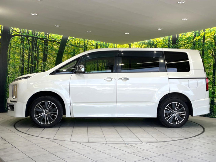 2020 Mitsubishi Delica D:5 3DA-CV1W (UW-6a2e1aa2ce131)[27]