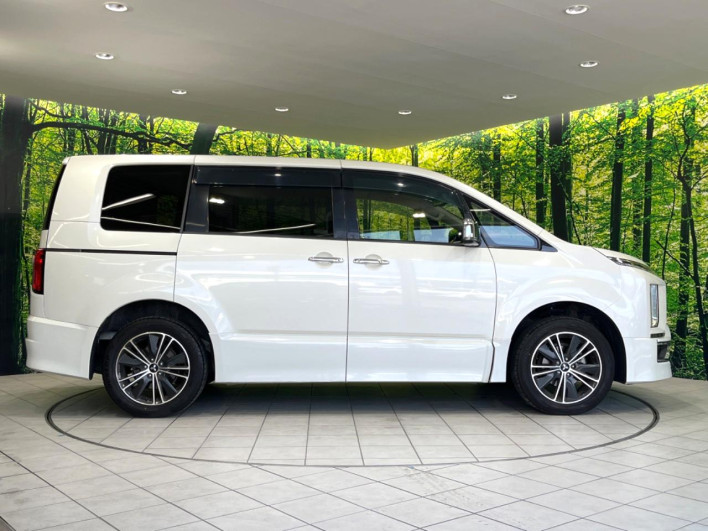2020 Mitsubishi Delica D:5 3DA-CV1W (UW-6a2e1aa2ce131)[23]