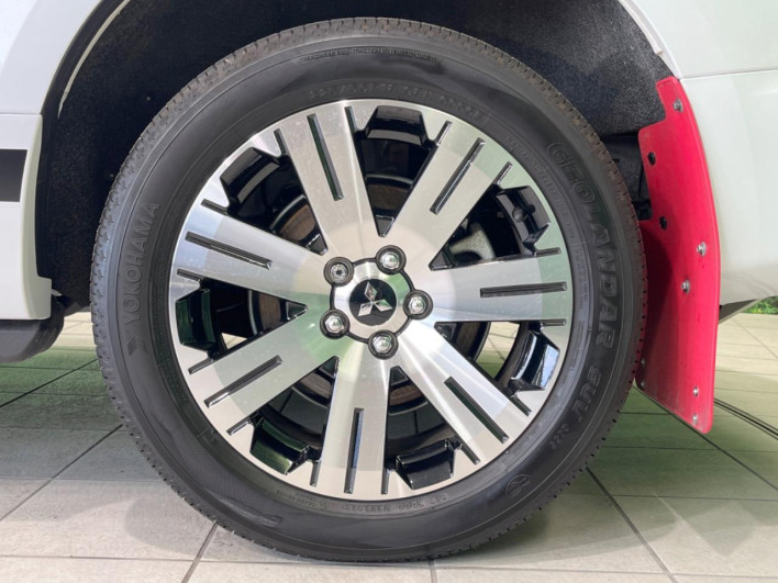 2023 Mitsubishi Delica D:5 3DA-CV1W (UW-6a2e1aa416de5)[14]