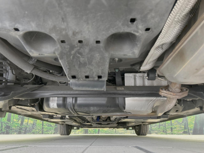 2017 Mazda Demio DBA-DJ3FS (UW-6a2e1aa9d4b83)[10]