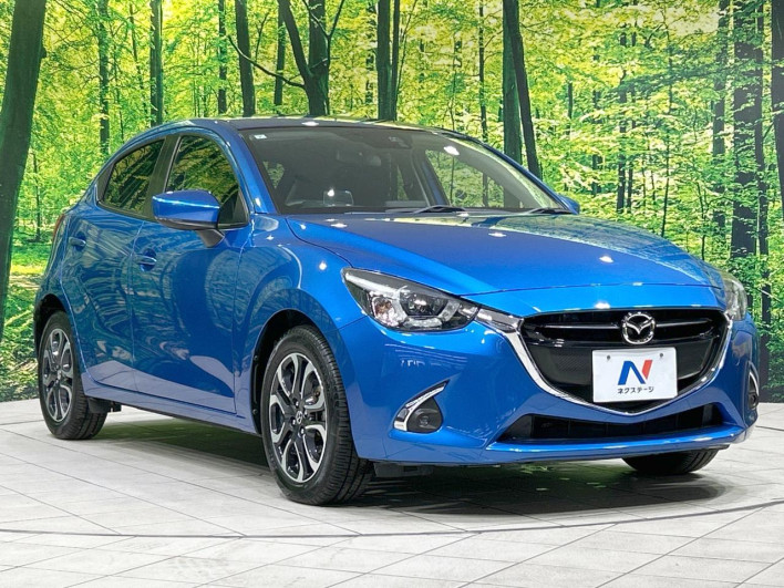 2017 Mazda Demio LDA-DJ5FS (UW-6a2e1aaaf3bcd)[8]