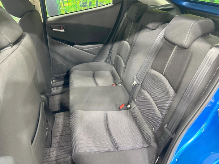 2017 Mazda Demio LDA-DJ5FS (UW-6a2e1aaaf3bcd)[21]