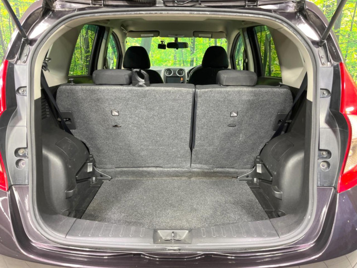 2013 Nissan Note DBA-E12 (UW-6a2e1ab135c92)[16]