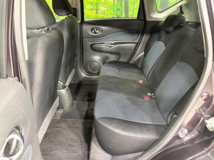2013 Nissan Note DBA-E12 (UW-6a2e1ab135c92)[11]