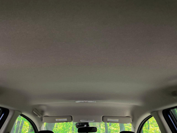 2014 Nissan Note DBA-E12 (UW-6a2e1ab1c152c)[14]