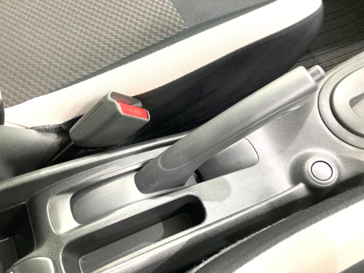 2018 Nissan Note DBA-E12 (UW-6a2e1ab379fa1)[27]
