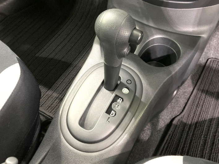 2018 Nissan Note DBA-E12 (UW-6a2e1ab379fa1)[26]