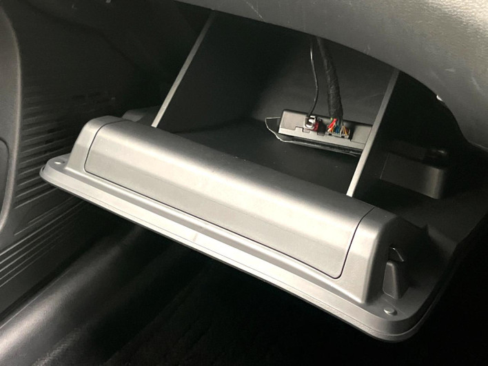 2021 Nissan Note 6AA-E13 (UW-6a2e1ab4d1446)[20]