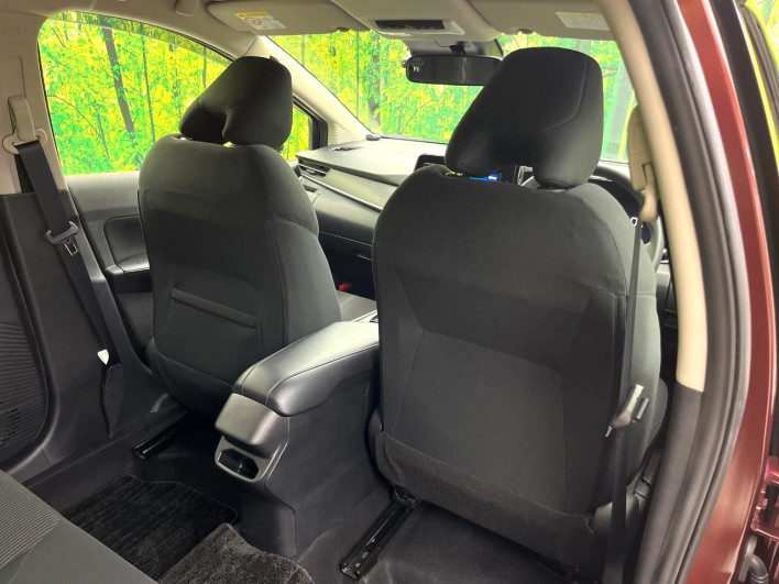 2021 Nissan Note 6AA-E13 (UW-6a2e1ab4d1446)[28]