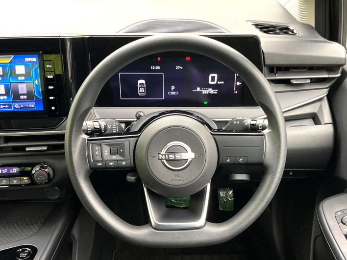 2021 Nissan Note 6AA-E13 (UW-6a2e1ab4d1446)[26]