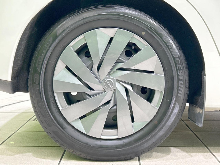 2022 Nissan Note 6AA-E13 (UW-6a2e1ab6bef97)[14]