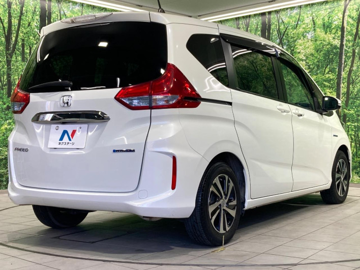 2017 Honda Freed hybrid DAA-GB7 (UW-6a2e1ac19d8aa)[8]