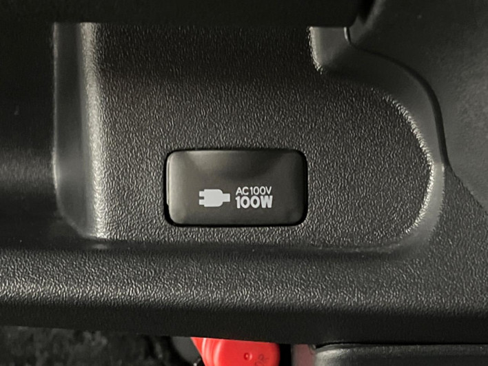 2025 Toyota Hiace Van 3DF-GDH201V (UW-6a2e1ac4b187e)[5]