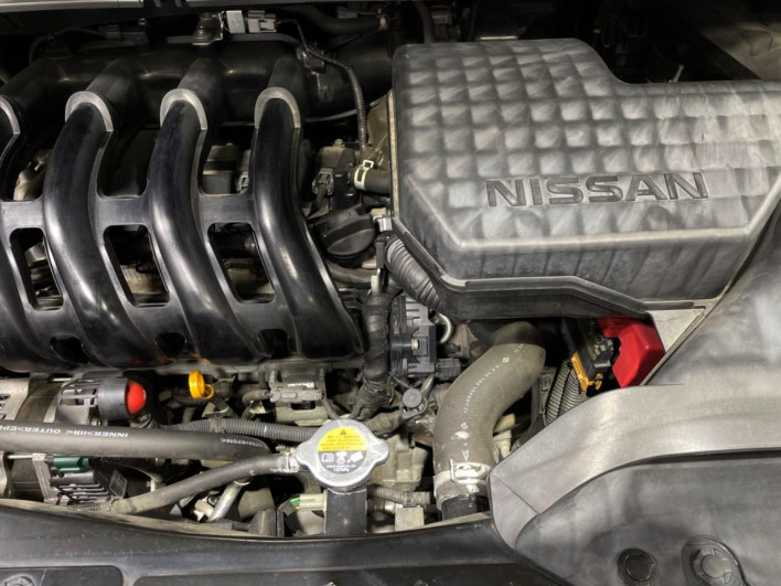 2016 Nissan Serena DAA-GFC27 (UW-6a2e1ac974061)[10]