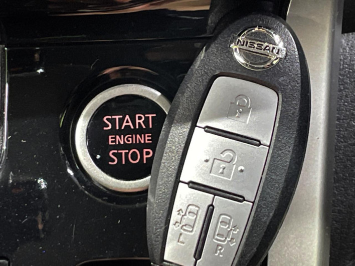 2016 Nissan Serena DAA-GFC27 (UW-6a2e1ac974061)[24]