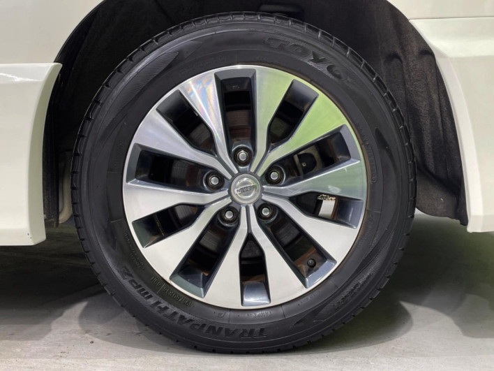 2016 Nissan Serena DAA-GFC27 (UW-6a2e1ac974061)[4]