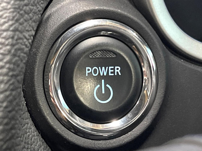 2023 Mitsubishi Eclipse Cross PHEV 5LA-GL3W (UW-6a2e1ad399b4f)[18]