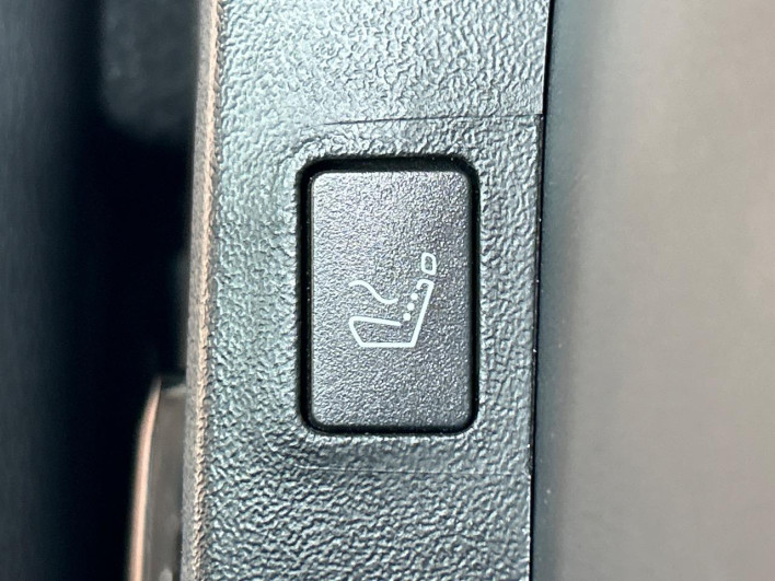 2023 Mitsubishi OUTLANDER PHEV 5LA-GN0W (UW-6a2e1ad4d0cf0)[19]