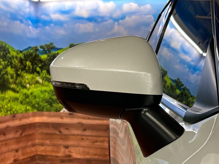 2023 Mitsubishi OUTLANDER PHEV 5LA-GN0W (UW-6a2e1ad4d0cf0)[12]