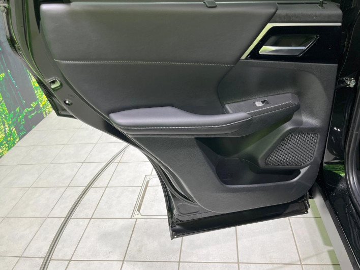 2023 Mitsubishi OUTLANDER PHEV 5LA-GN0W (UW-6a2e1ad4eac00)[7]