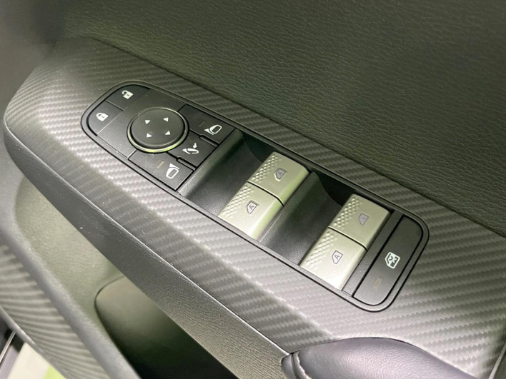 2023 Mitsubishi OUTLANDER PHEV 5LA-GN0W (UW-6a2e1ad4eac00)[14]