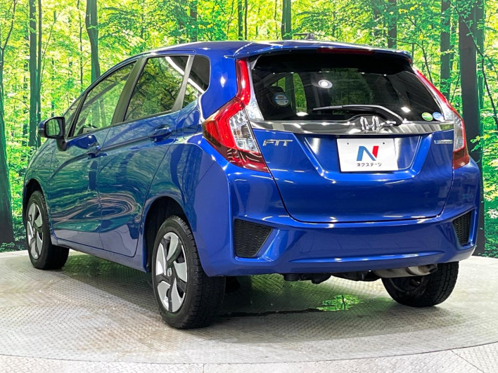 2014 Honda Fit Hybrid DAA-GP6 (UW-6a2e1ad848017)[23]