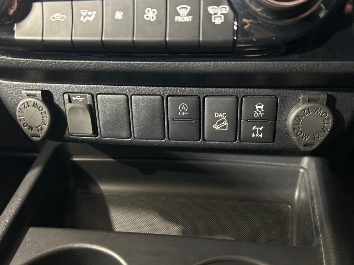 2023 Toyota Hilux 3DF-GUN125 (UW-6a2e1adf5668e)[25]