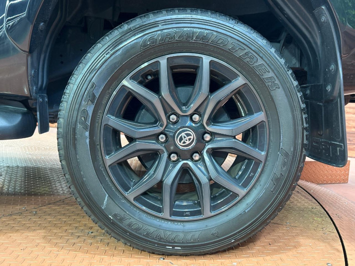 2023 Toyota Hilux 3DF-GUN125 (UW-6a2e1adf5668e)[5]
