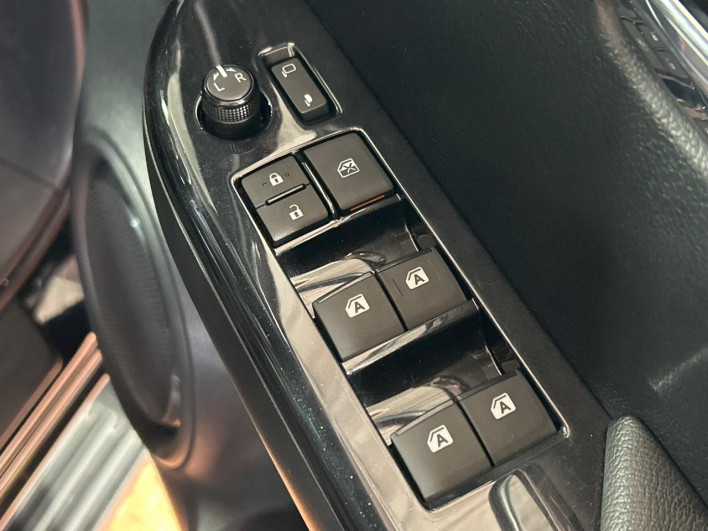 2023 Toyota Hilux 3DF-GUN125 (UW-6a2e1adf5668e)[15]