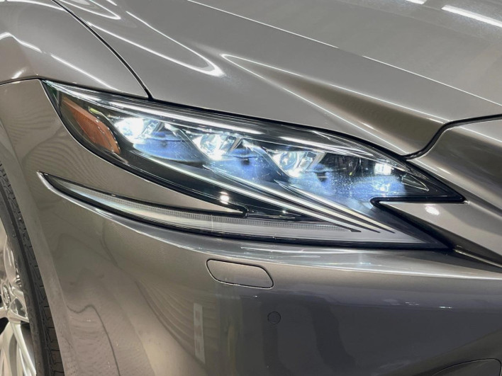 2017 Lexus LS DAA-GVF55 (UW-6a2e1adfc9e8d)[10]