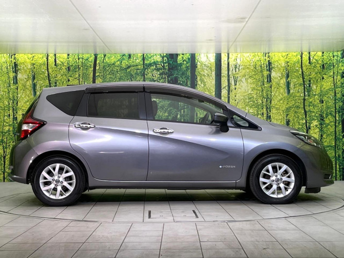 2018 Nissan Note DAA-HE12 (UW-6a2e1ae6cc0a2)[17]