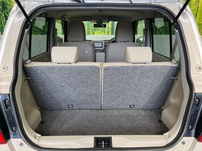 2015 Suzuki ALTO Lapin DBA-HE33S (UW-6a2e1ae8f195e)[13]
