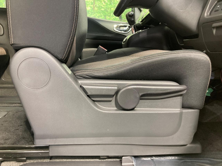 2016 Nissan Serena DAA-HFC26 (UW-6a2e1aef99b3a)[29]