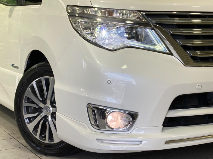 2016 Nissan Serena DAA-HFC26 (UW-6a2e1aef99b3a)[26]
