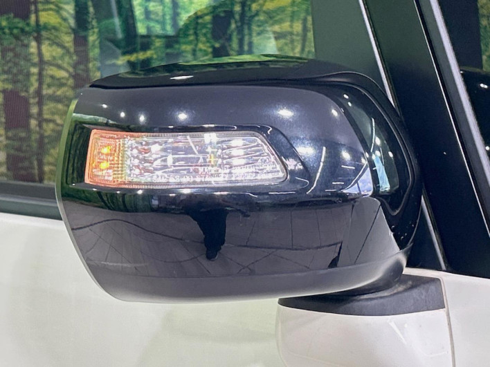 2014 Honda N-BOX CUSTOM DBA-JF1 (UW-6a2e1b025a373)[7]
