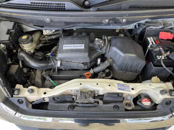 2015 Honda N-BOX CUSTOM DBA-JF1 (UW-6a2e1b025ce6b)[8]