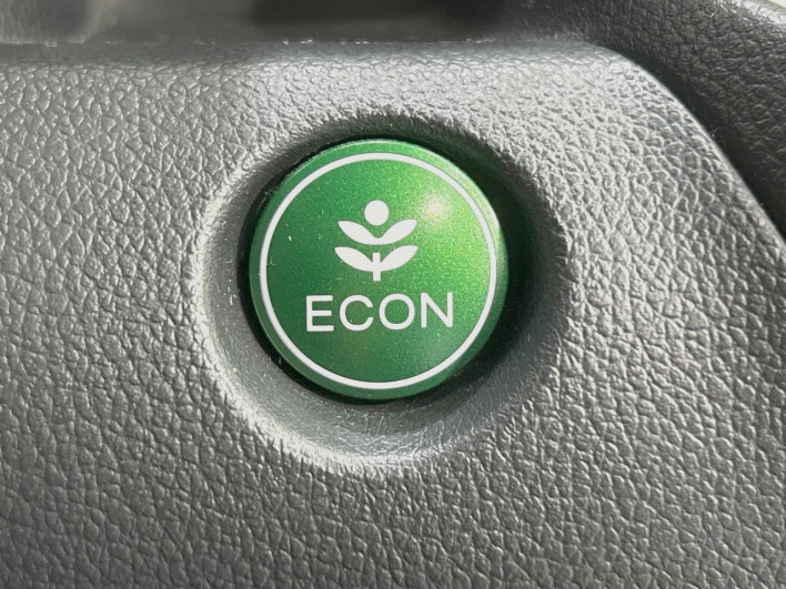 2015 Honda N-BOX CUSTOM DBA-JF1 (UW-6a2e1b02957ac)[19]