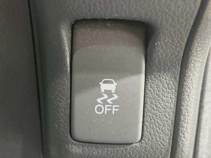2015 Honda N-BOX CUSTOM DBA-JF1 (UW-6a2e1b02957ac)[22]