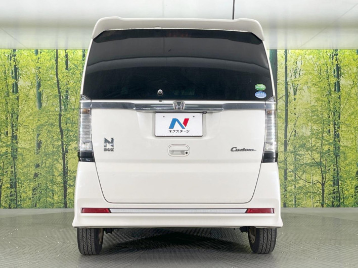 2015 Honda N-BOX CUSTOM DBA-JF1 (UW-6a2e1b0446ea1)[18]