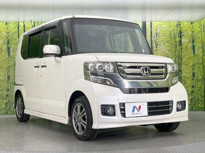 2015 Honda N-BOX CUSTOM DBA-JF1 (UW-6a2e1b0446ea1)[15]