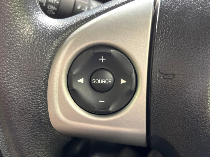 2014 Honda N-BOX DBA-JF2 (UW-6a2e1b087c7d0)[24]