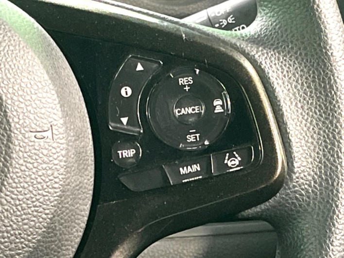2018 Honda N-BOX CUSTOM DBA-JF3 (UW-6a2e1b09bff42)[24]